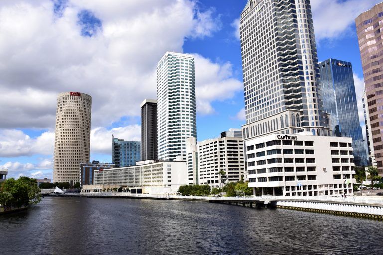 Tampa Skyline UT TGH 334
