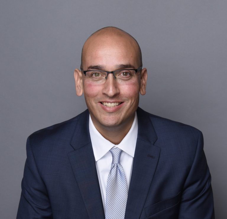 bio photo - Ian Adair