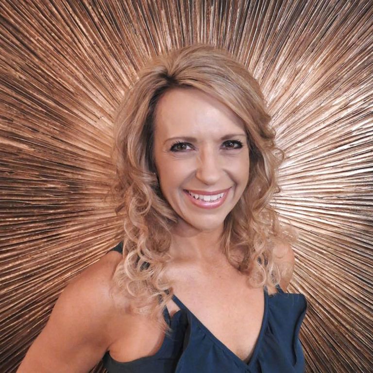 Debbie Lundberg RWR Author Head Shot