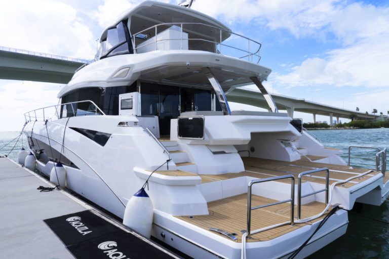 70 Aft Deck and Swim Platform