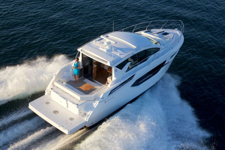 MarineMax DAILY Cruiser