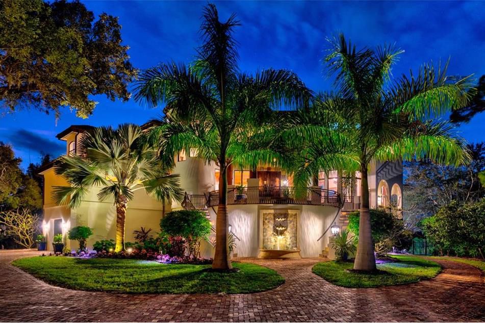 Mansions on the Market Palm Harbor waterfront estate (PHOTOS) TBBW