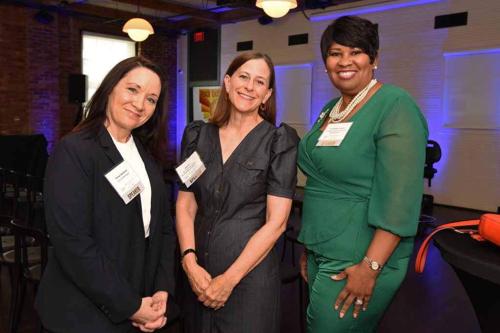 002_TBBW_Women_8-16-2022