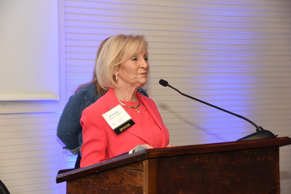 075_TBBW_Women_8-16-2022