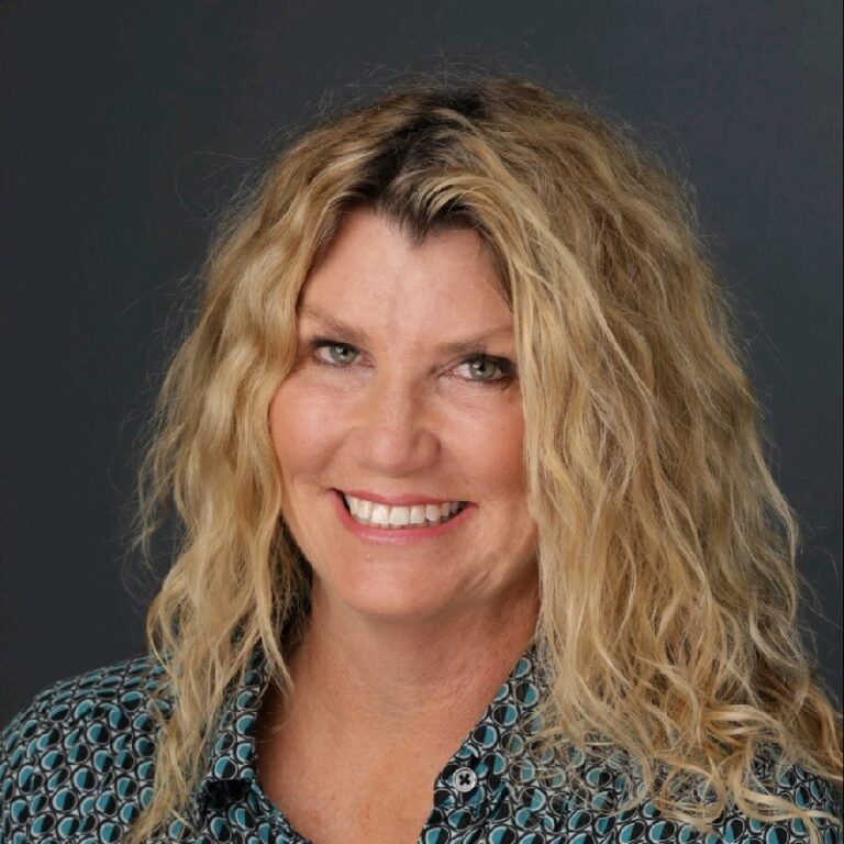 Seal, Micha photo - Education