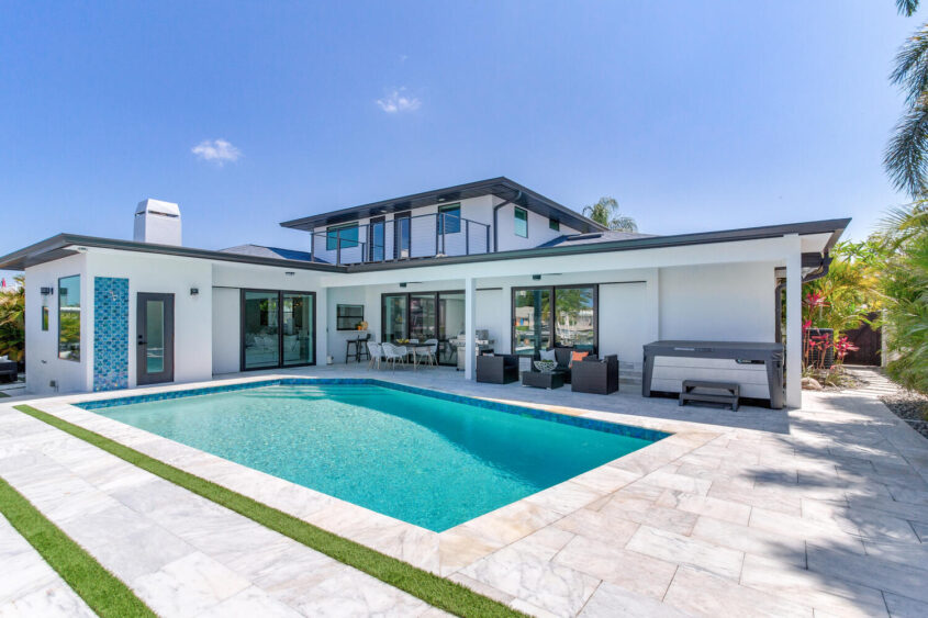 654 Snug Island Clearwater FL-large-011-034-Back of House Pool-1500x1000-72dpi