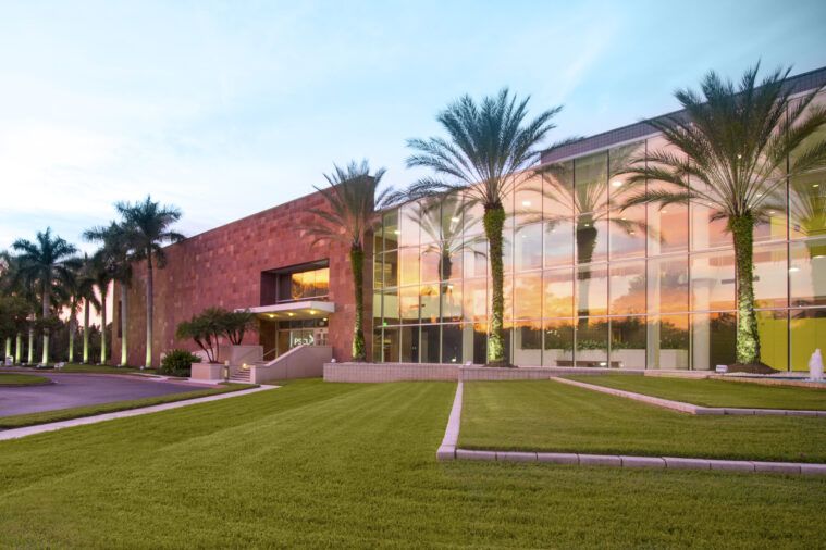 LR5A9605_cropped copy