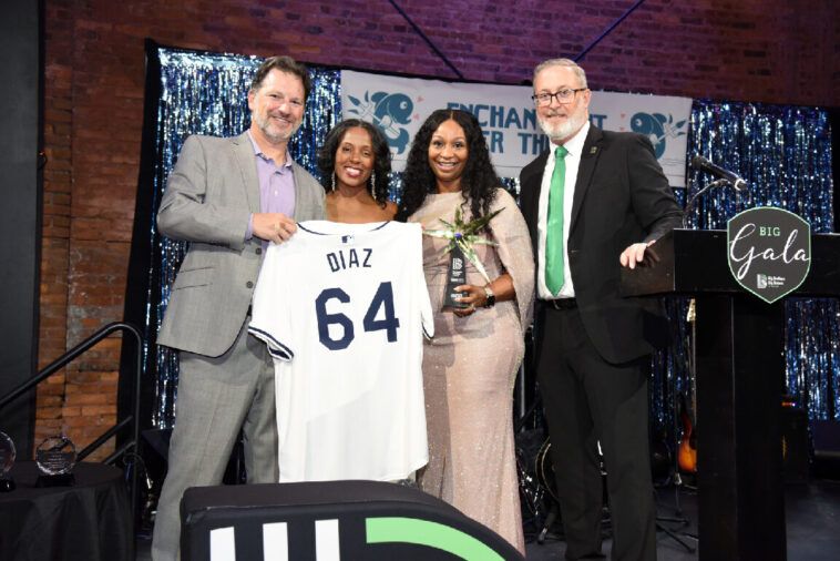 00 Hero Image Auld Ward Letsos Diaz