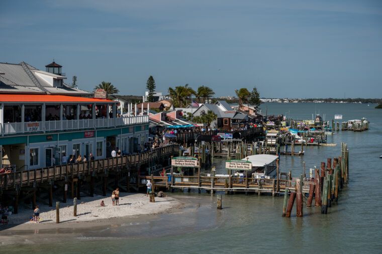 23 Must Sees Hubbards