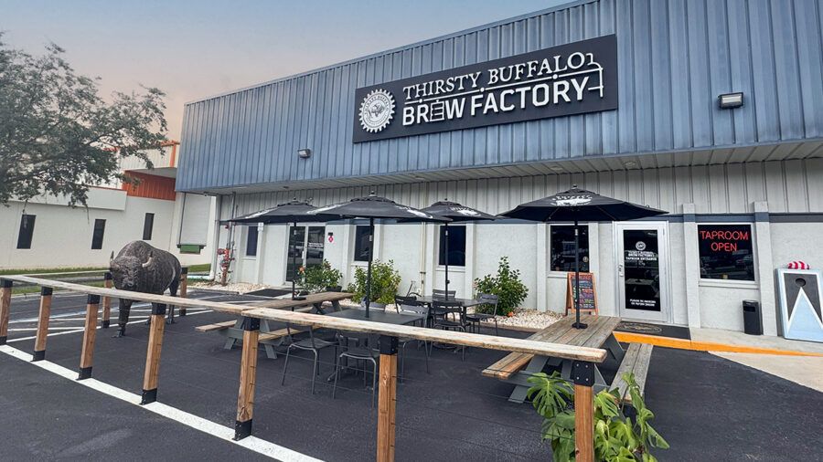 Thirsty Buff outside