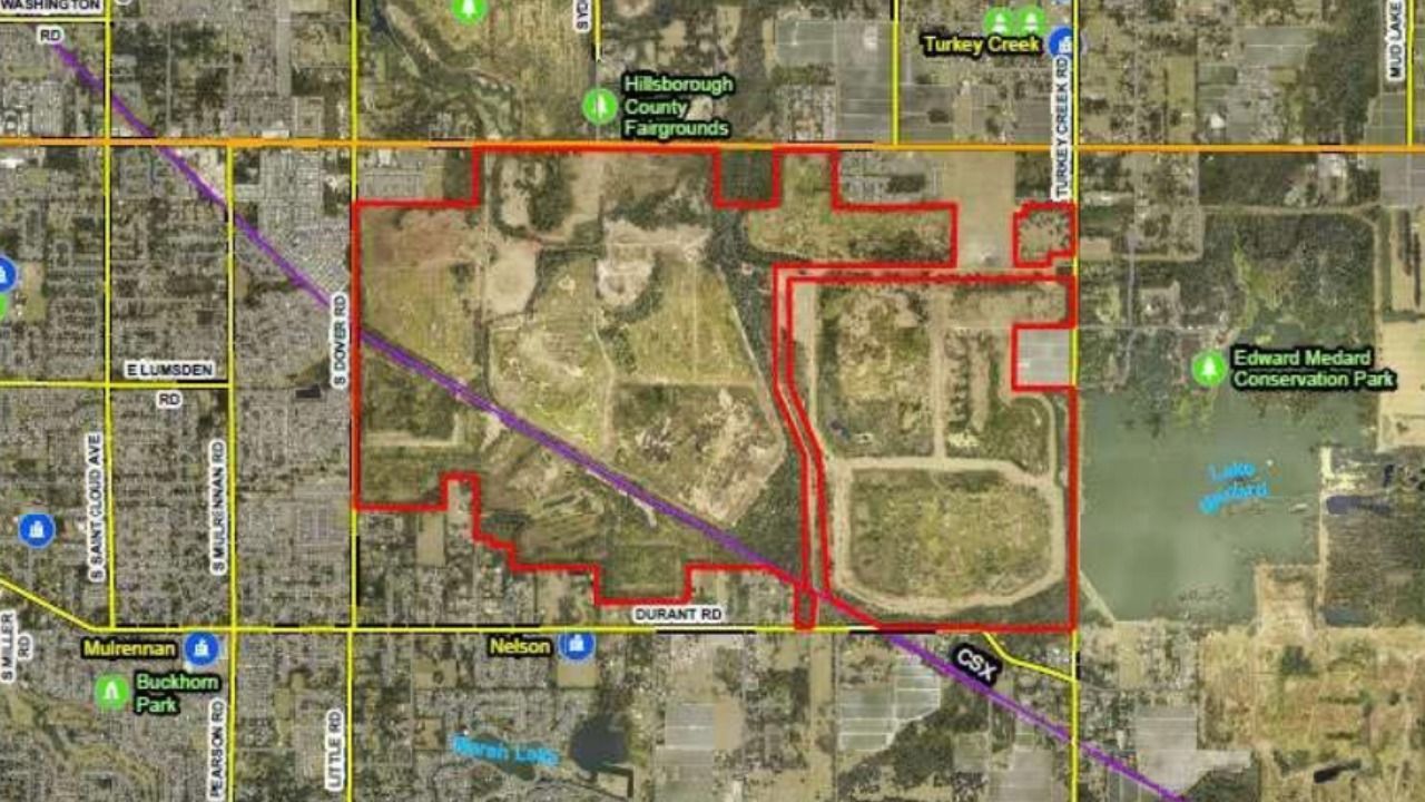 Aerial map showing the Energy Innovation Park property outlined in red south of State Road 60 near Dover in eastern Hillsborough County.