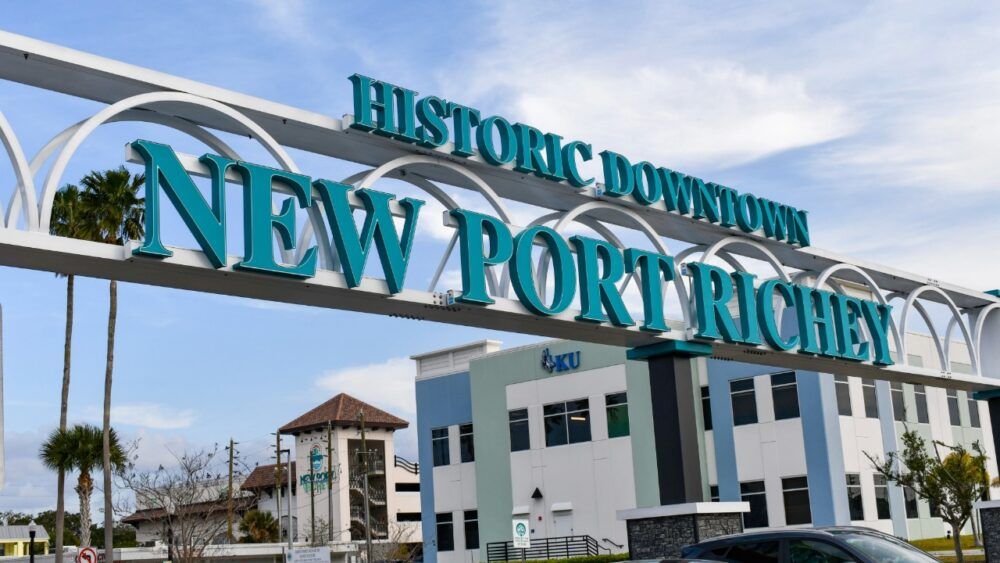 Downtown New Port Richey could expand drinking hours, restrict vehicles