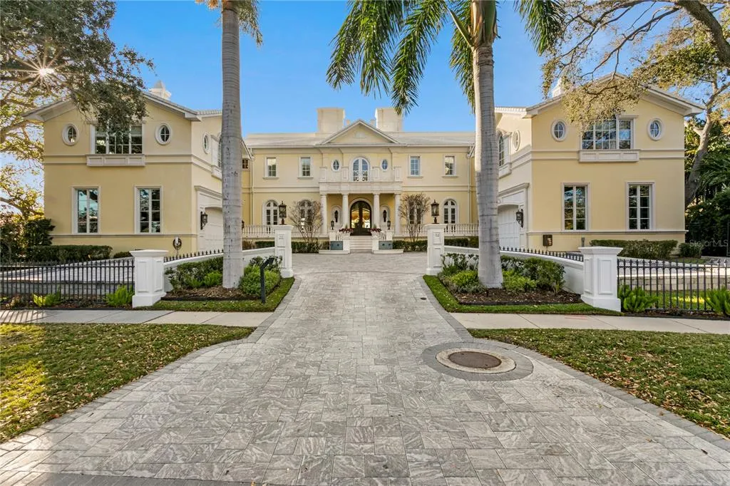 Davis Islands estate at 52 Ladoga Avenue