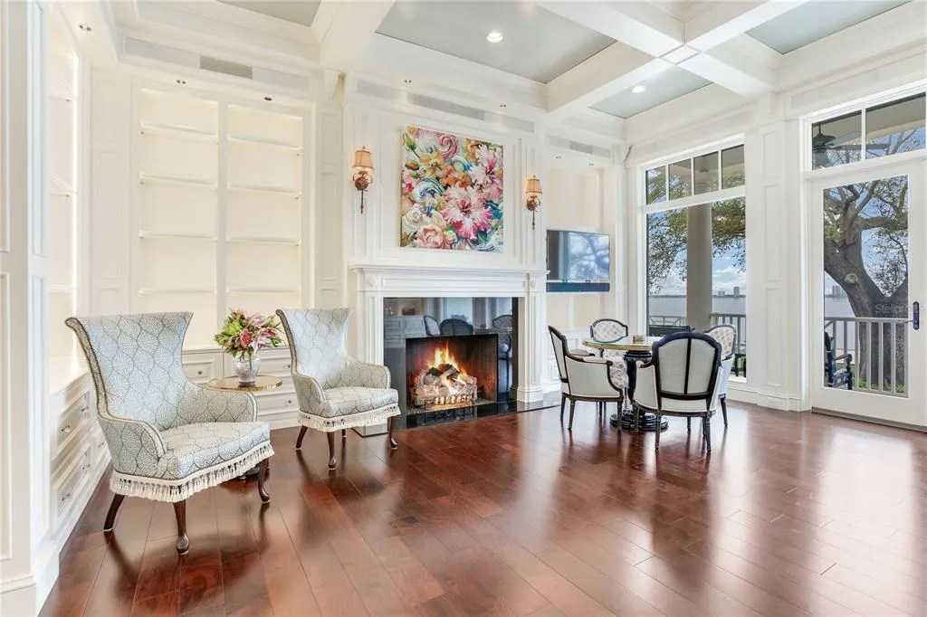 Davis Islands estate at 52 Ladoga Avenue