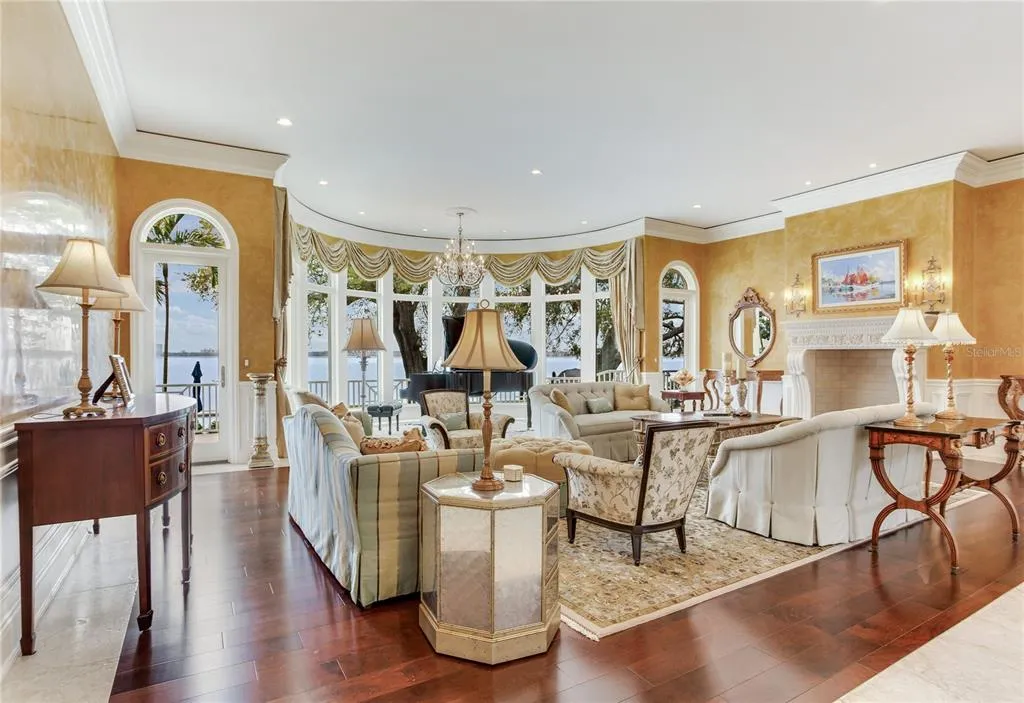 Davis Islands estate at 52 Ladoga Avenue