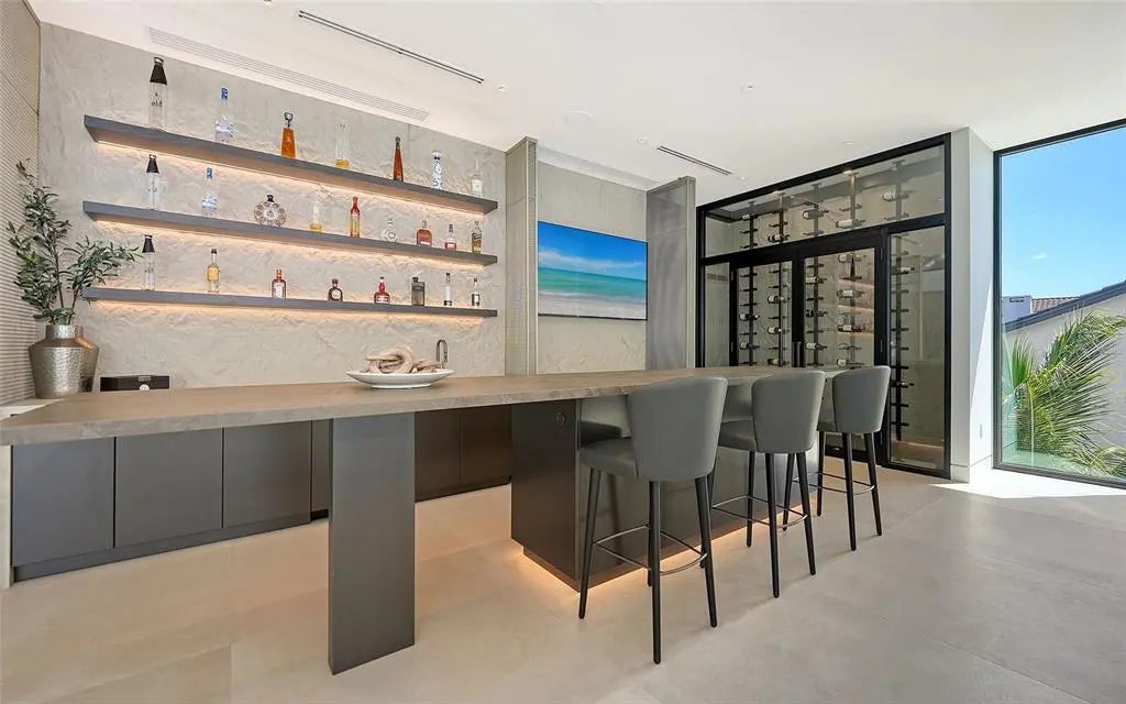 Lunara waterfront home in Sarasota's Sapphire Shores neighborhood