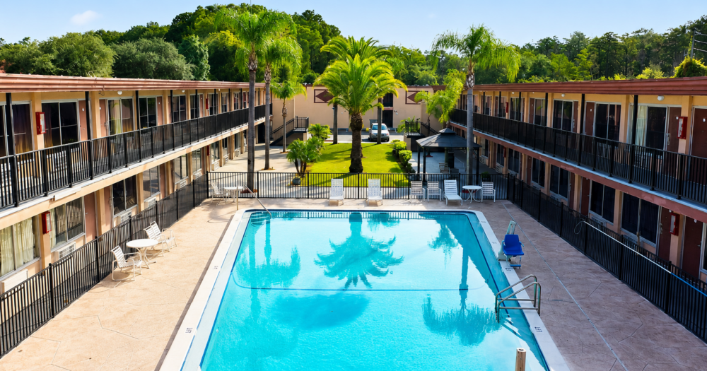 Proposal would convert Port Richey hotel into 122 apartments